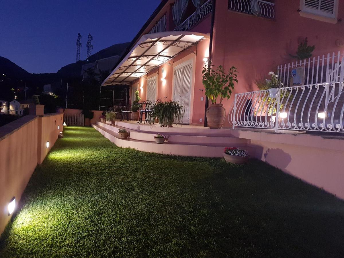ماراتييا B&B Nonnangela المظهر الخارجي الصورة